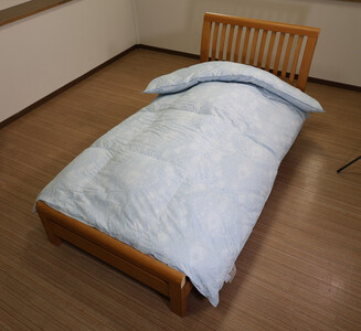 ツインキルト羽毛ふとん シェリルFD ブルー色