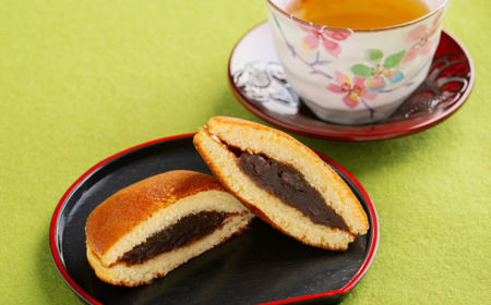 ふっくら生地で上品な甘さ どら焼き 14個入 SRMJ016