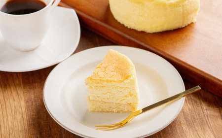 2種のケーキセット（チーズスフレ・レアチーズケーキ） SRMJ021