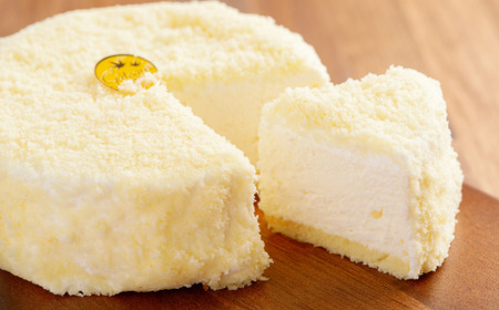 4種のケーキセット（スフレロールケーキ・チーズスフレ・レアチーズケーキ・バスク風チョコレートチーズケーキ） SRMJ102