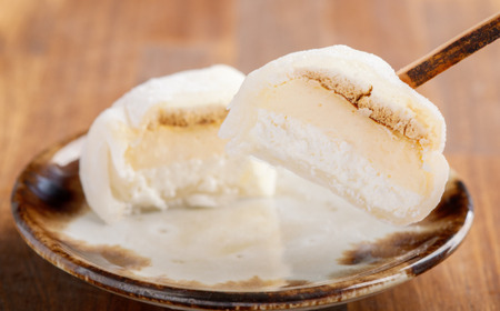 とろける甘さのやわらかプリン大福 2個 SRMJ107