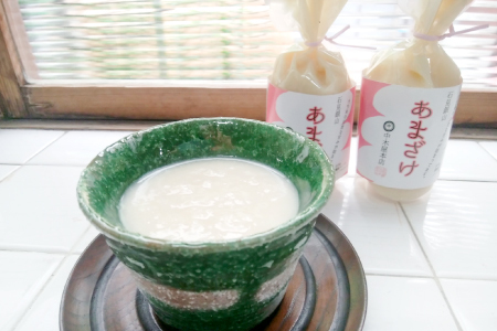 中木屋本店のあまざけ&ブルーベリースムージー【甘酒 ノンアルコール 300g 5個 スムージー 130g 2個 濃縮 米糀 甘み 発酵食品 甘味飲料 小分け 飲料 お味噌屋】