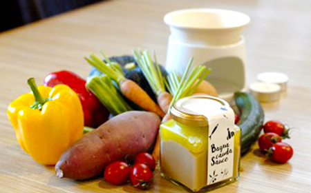 バーニャカウダソース 2瓶セット【受注生産 手作り セット ソース 調味料 料理 キッチン にんにく ニンニク ミルク 野菜 イタリアン 洋風 洋食 島根県 安来市】