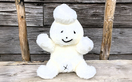 ぬいぐるみ 雲子ちゃんおすわりぬいぐるみ[AIAQ003] ぬいぐるみ