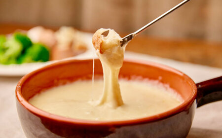 チーズ プロボローネチーズ 1個 380g [AIBH018]