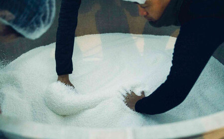 酒【先行予約】【10個限定】【2026年4月初旬順次発送】理八 The RIHACHI 純米大吟醸 酵母1801号 720ml(化粧箱入り)  [AIBE006] 酒