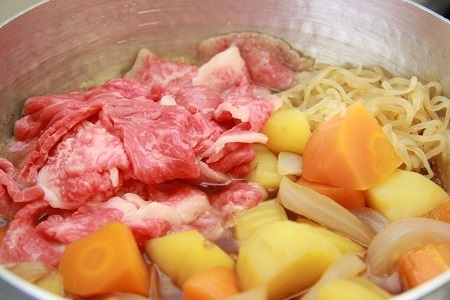 奥出雲和牛切落し400g 【しまね和牛 黒毛和牛 牛丼 冷蔵 チルド 日時指定A-15】