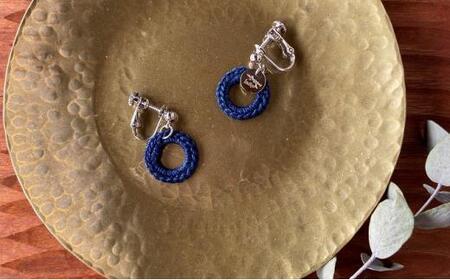 airy indigo イヤリング