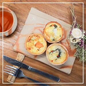 ［冷凍］ 米粉の キッシュ  3個入り 【 猪肉ミンチカレー ×3 】 メメシルヴィのミニ キッシュ