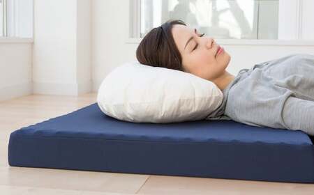 【ダブル】ウレタンマットレス 硬め 三つ折りマットレス《点で支える硬質》 マットレス 寝具 敷き布団 岡山県 倉敷市