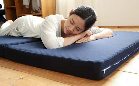 【ダブル】高反発マットレス（点で支える敷き布団） 三つ折り マットレス 寝具 敷き布団 岡山県 倉敷市