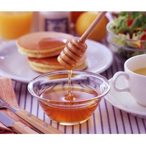 里山の百花蜂蜜 1kgビン入(3595)【1303195】