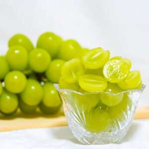 【2026年9月下旬発送】大粒シャインマスカット 約2kg(2～4房)【1425198】