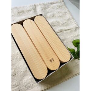 ヒノキのナイフスタンド(包丁立て)【1629495】