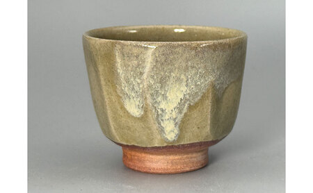 虫明焼 灰釉面取ぐい呑(黒井博史 作) 工芸品 食器 酒器 ぐい呑 | 岡山