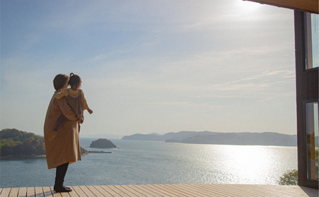 宿泊券 船で5分の 離島 1日1組 限定 の 貸し切り 別荘 Tohito 30,000円分 (クーポンコード データ送付) 