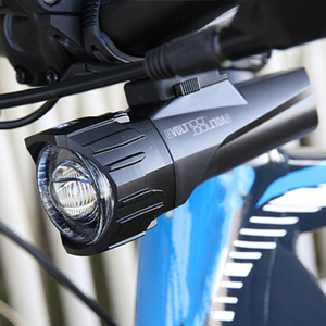 自転車用ライト GVOLT100 [HL-EL570GRC] キャットアイ 自転車 ライト 充電 充電式 USB 防水 後付け 岡山 赤磐市