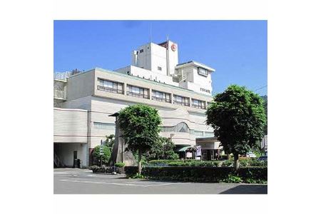 湯郷温泉　湯郷グランドホテル　一泊二食付ペア宿泊券　(平日限定・夕食は基本会席料理)_旅行券・チケット 宿泊券  _【1083495】