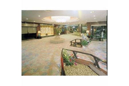 湯郷温泉 湯郷グランドホテル 一泊二食付ペア宿泊券 (平日限定・夕食は地元特選牛なぎビーフ会席料理)_旅行券・チケット 宿泊券 _【1083497】