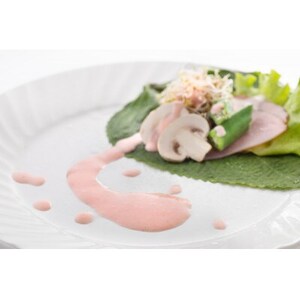 (岡山県産)ドレッシング(いちご・ピオーネ・トマト)・えごまオイル詰め合わせ【1283441】