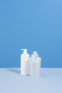 ＼年内発送／ ラサーナ プレミオール シャンプー・専用空ボトル セット