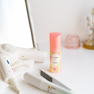 \年内発送/ ラサーナ 海藻 ヘア エッセンス ヒートメモリー 75ml