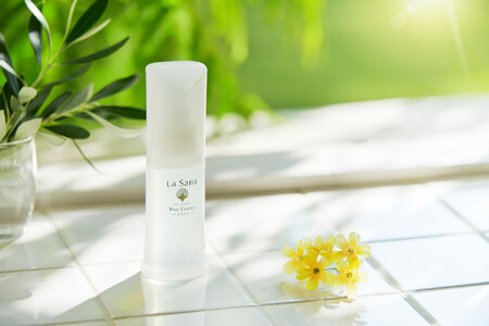 \年内発送/ ラサーナ 海藻 ヘア エッセンス さらさら 75ml