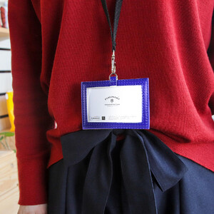 IDカードケース(横)/ ブルー M124Y