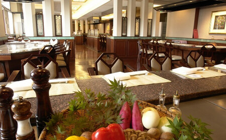 ディナーペアお食事券【6F鉄板焼 なにわ】極コース（銘柄牛）