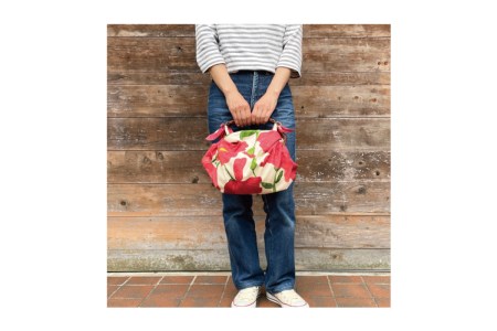 ウオーク社 ふろしきハンドセット（ブリアンテス/レッド）風呂敷 ふろしきバッグ バッグ ハンドル 持ち手 取っ手 シビラ おしゃれ 可愛い かわいい ギフト プレゼント 送料無料 広島県 呉市 ku079-033-r