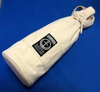 お洒落で丈夫な帆布一升瓶入れ [尾道 帆布鞄 彩工房]