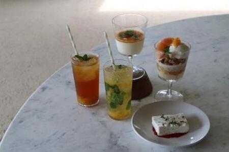 「LOG」「せとうち 湊のやど」利用券（宿泊/食事）10000円相当分