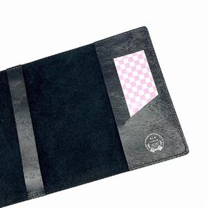 革工房いんのしまシワが楽しめる牛革ブックカバー文庫本サイズ(色:ブラック)