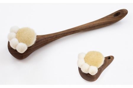 No.756 ネコ型ボディブラシ　柄付きタイプ