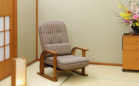 No.960 和室にも洋室にも相性が良くリクライニング機能を備えた肘付き高座椅子