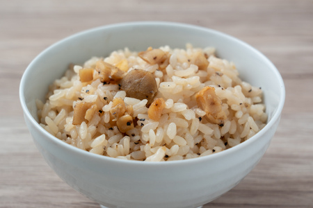 非常食　【長期保存可能】ストックライスとり飯　２００ｇ×２４個