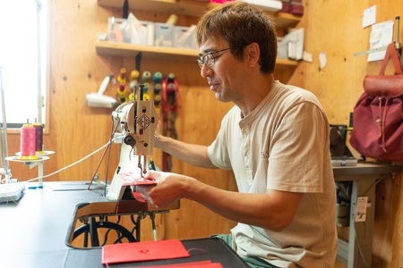 広島ジビエレザー　東広島産天然鹿革　本革名刺入れ　カード入れにもおすすめ【01ブラック】