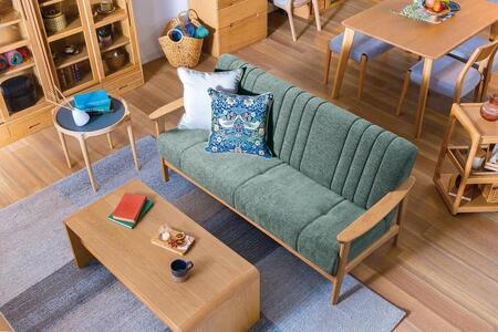 【浜本工芸】コンパクトな木肘ソファ3P オーク無垢 S-1004