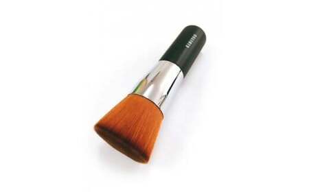 熊野化粧筆 リキッドファンデーションブラシ ブラック【メイクブラシ 化粧筆 ファンデーションブラシ リキッド クリーム ベースメイク 仕上げ 熊野筆 伝統工芸 職人技 高級筆】