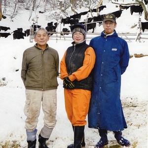 広島産黒毛和牛「見浦牛」の肩ローススライス(280g)【配送不可地域：離島】【1003391】