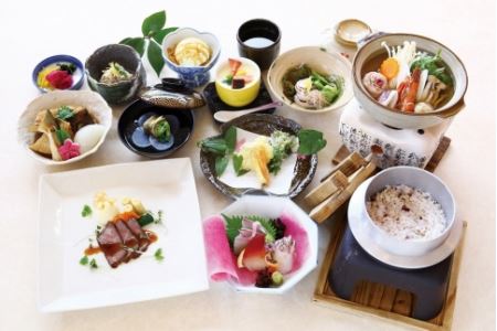 スタンダード会席付1泊2食付宿泊券(1名様)
