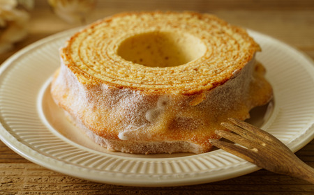 バームクーヘン ピレネーバウム Sサイズ 1個 バウムクーヘン