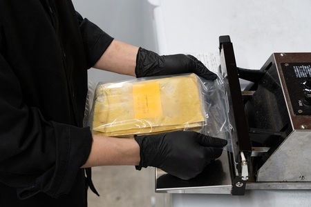 D254 小熊屋咖喱「チキン&オニオン」【6食入り】