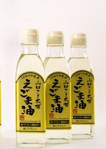 D067 山口ごま本舗　健康えごま油3本セット