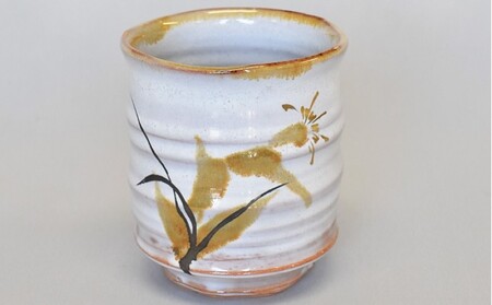萩焼 草花文金銀彩湯呑｜HG000091