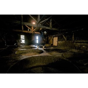 木桶で仕込む地産醤油　角瓶がとってもお洒落な3種類じゃねセット_調味料 醤油  しょうゆ  調味料   _【1226442】