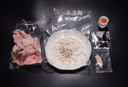 1103 ふぐセット とらふぐ刺身 あら唐揚げ ひれ酒 堪能 1人前セット ぽん酢 もみじおろし付き 虎一 刺身40g フグ皮40g 唐揚げ用あら0g ひれ酒用ひれ2枚 山口県長門市 ふるさと納税サイト ふるなび