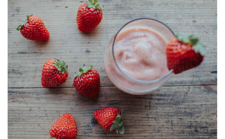 BUTTOBI BERRY COOL 有機いちごのフローズンスムージー1箱 (5個入)