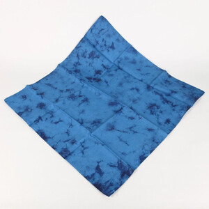 本藍染コットン100％ハンカチ ムラクモ染め　【ブルー系】