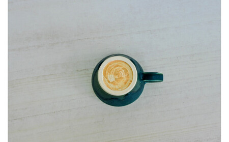 【one day the sea is　(緑)】マグカップ